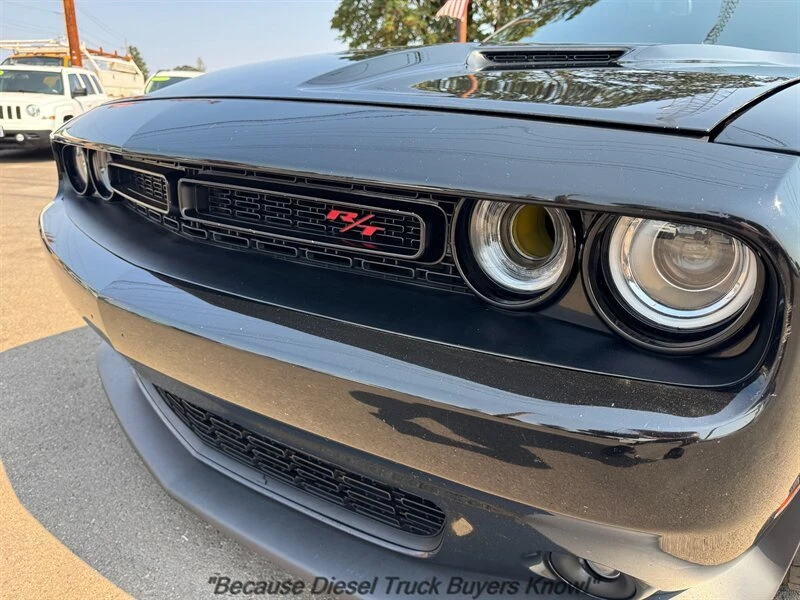2018 Dodge Challenger 3rd Gen - Image 9 of 20