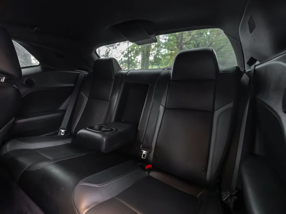 2018 Dodge Challenger 3rd Gen - Image 15 of 20