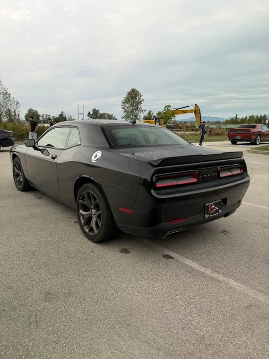 2018 Dodge Challenger 3rd Gen - Image 4 of 8