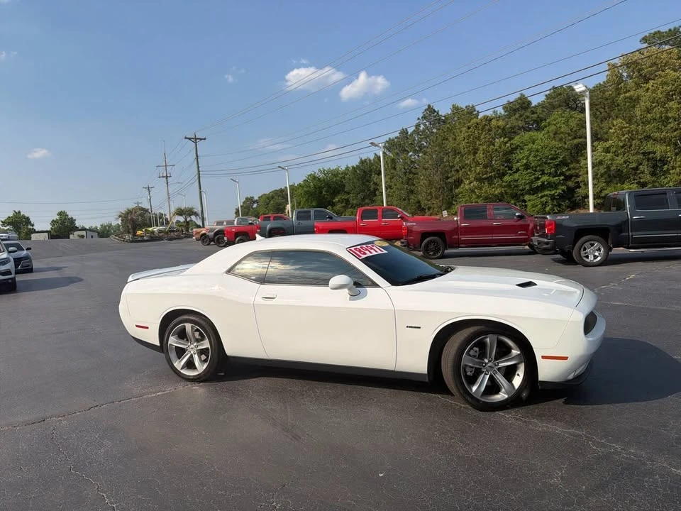2018 Dodge Challenger 3rd Gen - Image 19 of 20