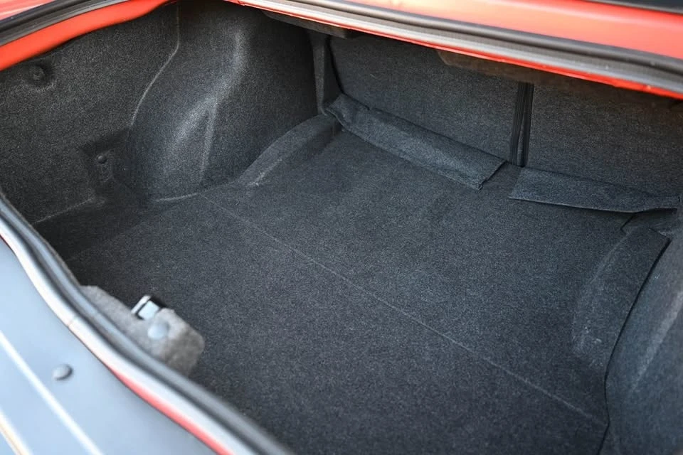 2018 Dodge Challenger 3rd Gen - Image 10 of 15