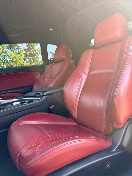 2018 Dodge Challenger 3rd Gen - Image 9 of 10