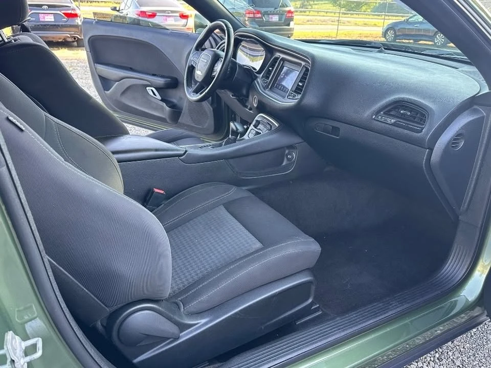 2018 Dodge Challenger 3rd Gen - Image 17 of 20