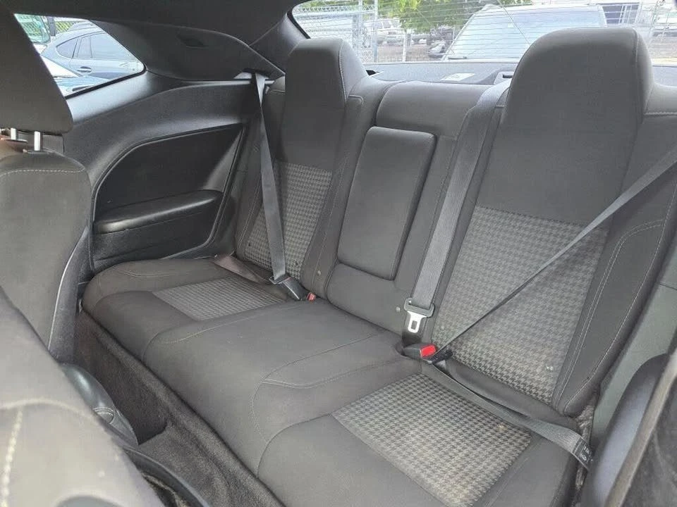 2018 Dodge Challenger 3rd Gen - Image 16 of 20