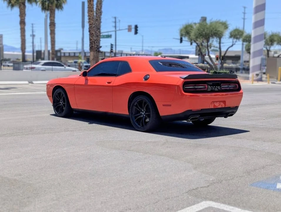 2018 Dodge Challenger 3rd Gen - Image 4 of 10