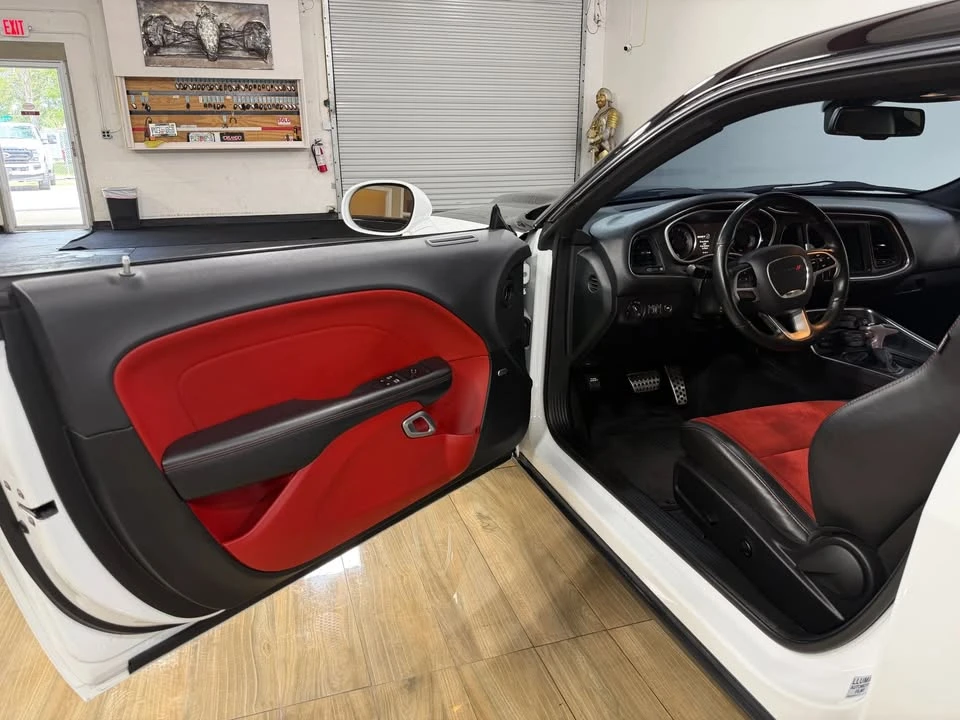 2018 Dodge Challenger 3rd Gen - Image 17 of 20