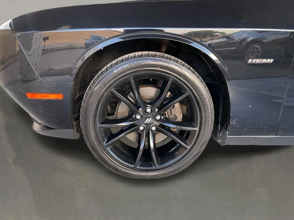 2018 Dodge Challenger 3rd Gen - Image 9 of 20