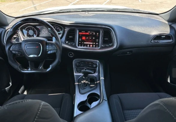 2018 Dodge Challenger 3rd Gen - Image 9 of 12