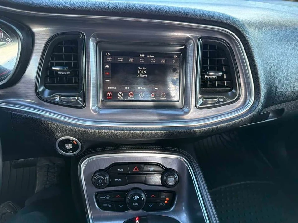 2018 Dodge Challenger 3rd Gen - Image 17 of 20