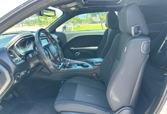 2018 Dodge Challenger 3rd Gen - Image 10 of 12