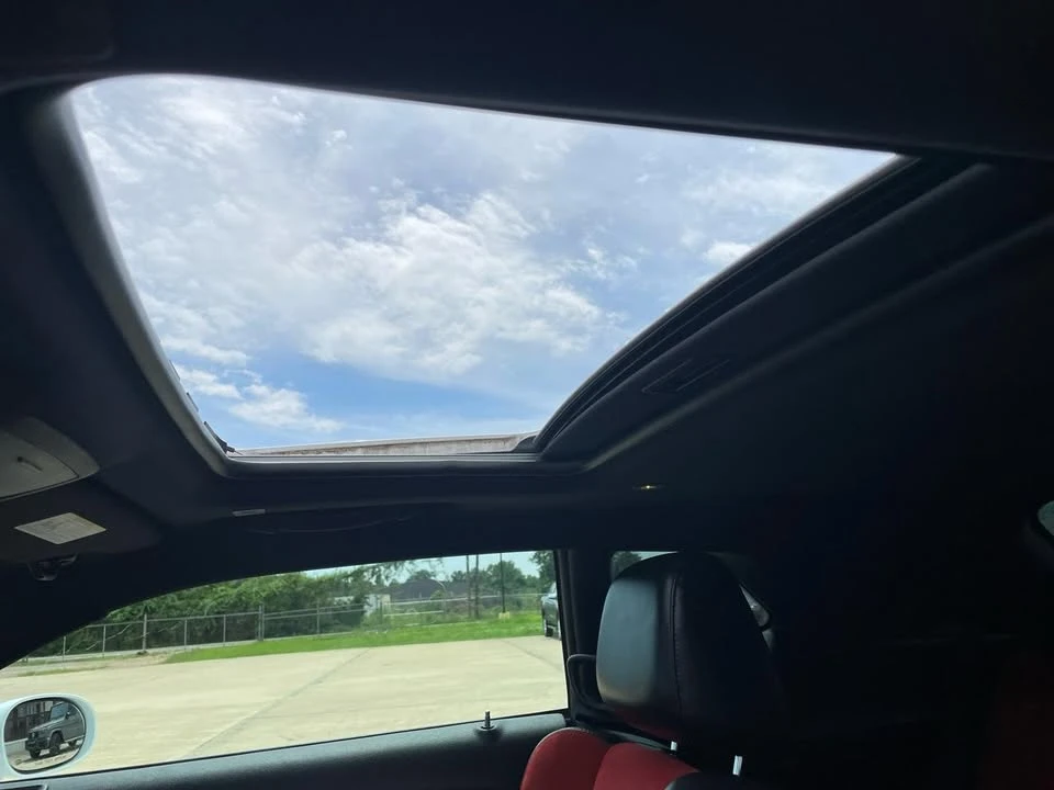 2018 Dodge Challenger 3rd Gen - Image 18 of 20
