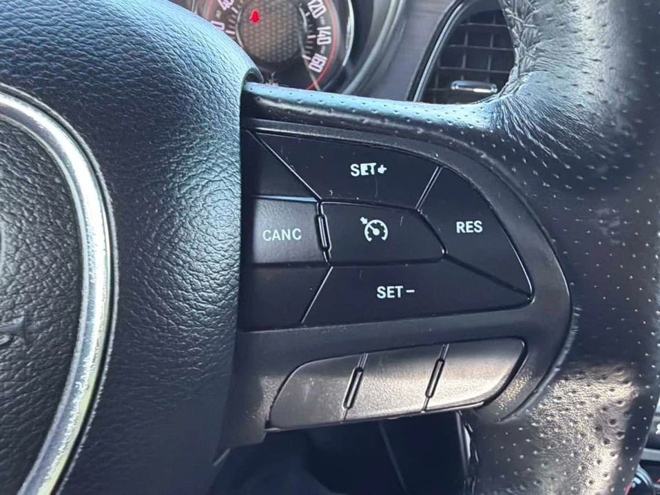 2018 Dodge Challenger 3rd Gen - Image 15 of 20