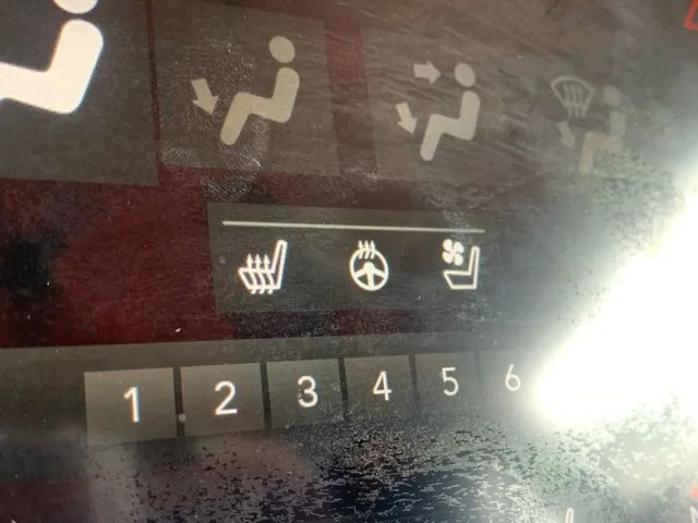2018 Dodge Challenger 3rd Gen - Image 10 of 11