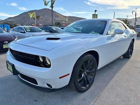 2018 Dodge Challenger SXT