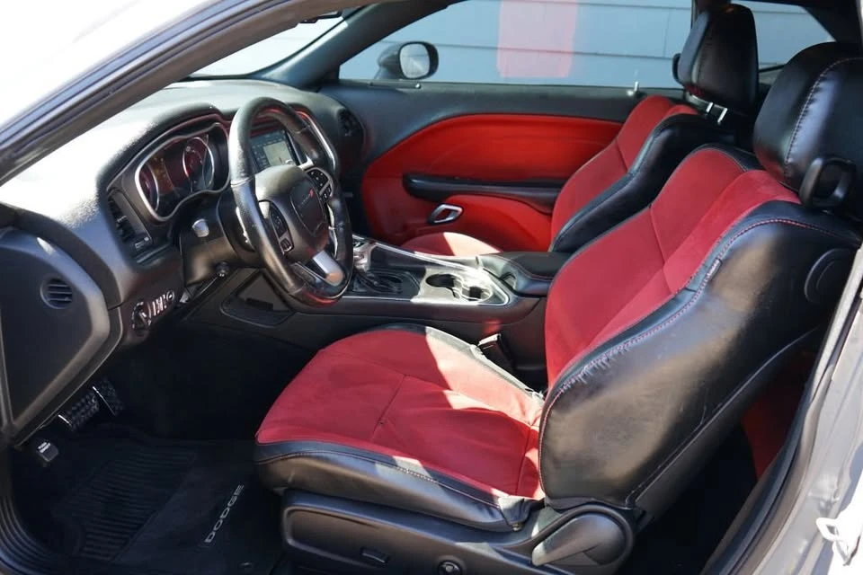 2018 Dodge Challenger 3rd Gen - Image 5 of 18