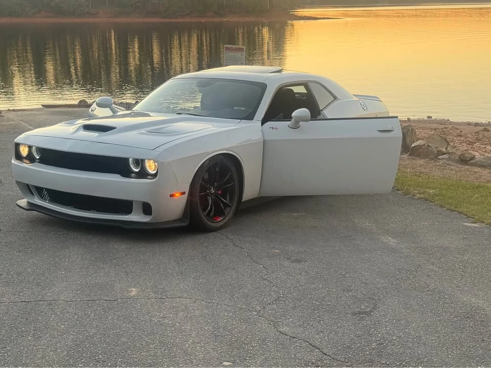2018 Dodge Challenger 3rd Gen - Image 3 of 8