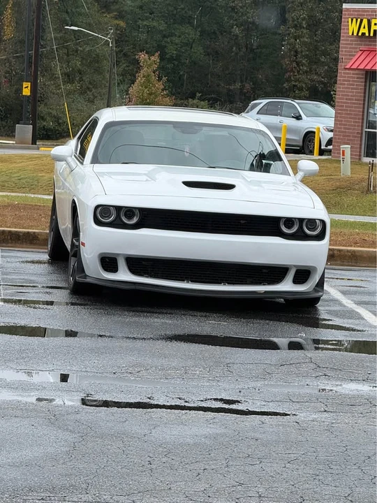 2018 Dodge Challenger 3rd Gen - Image 6 of 8