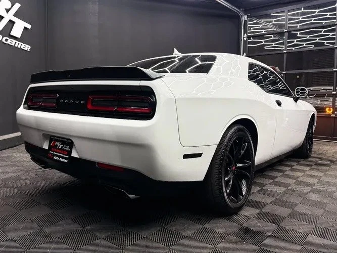 2018 Dodge Challenger 3rd Gen - Image 3 of 6