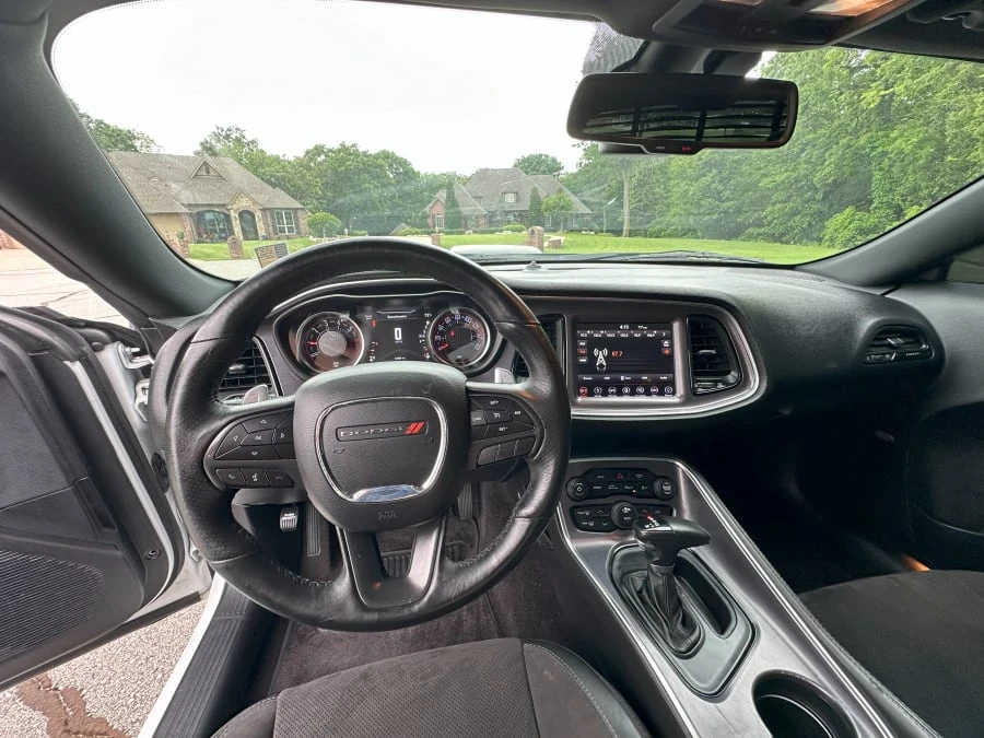 2018 Dodge Challenger 3rd Gen - Image 14 of 19