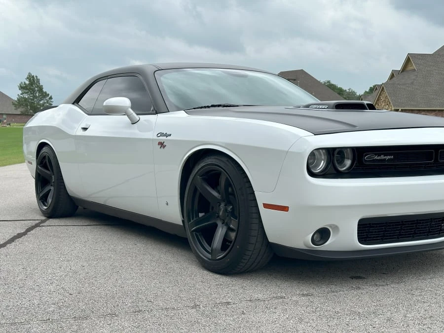 2018 Dodge Challenger 3rd Gen - Image 9 of 19