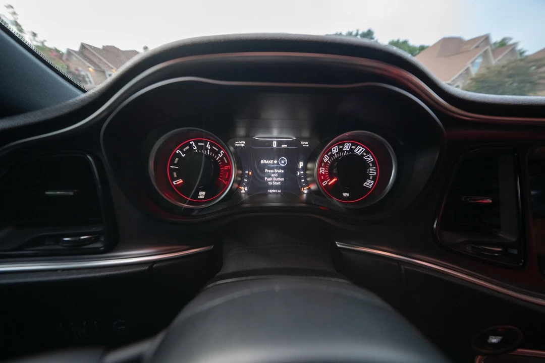 2018 Dodge Challenger 3rd Gen - Image 14 of 21