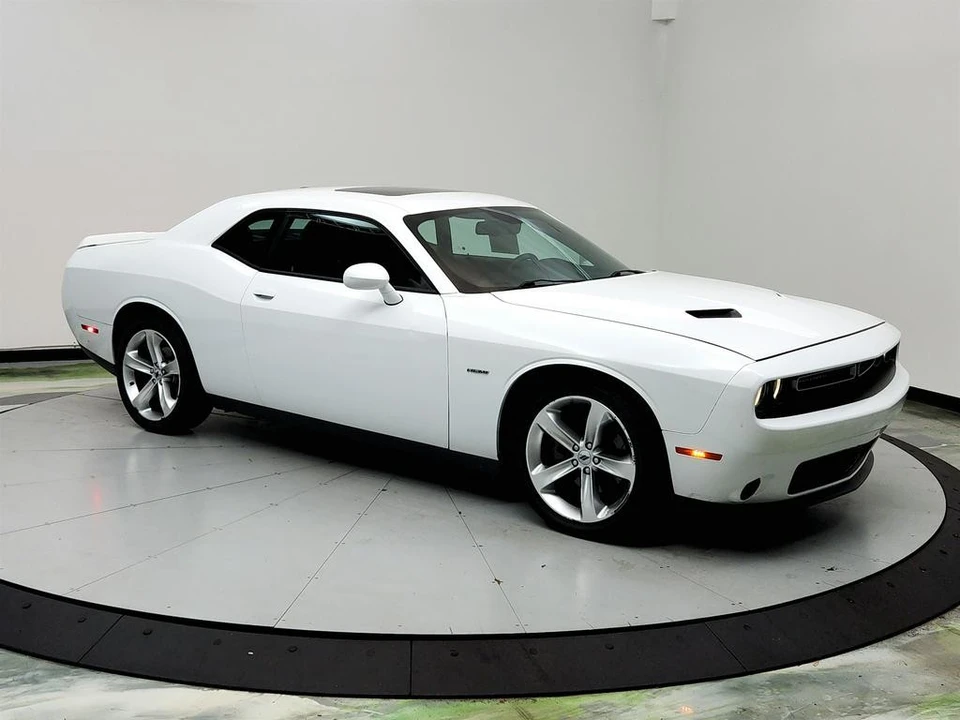 2018 Dodge Challenger 3rd Gen - Image 3 of 12