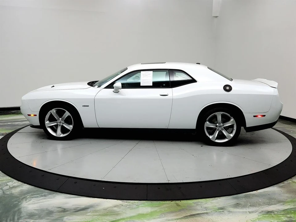 2018 Dodge Challenger 3rd Gen - Image 8 of 12