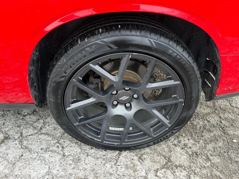 2018 Dodge Challenger 3rd Gen - Image 9 of 12