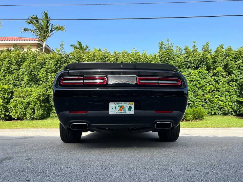 2018 Dodge Challenger 3rd Gen - Image 9 of 31