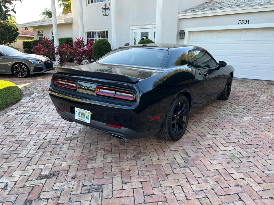 2018 Dodge Challenger 3rd Gen - Image 17 of 31