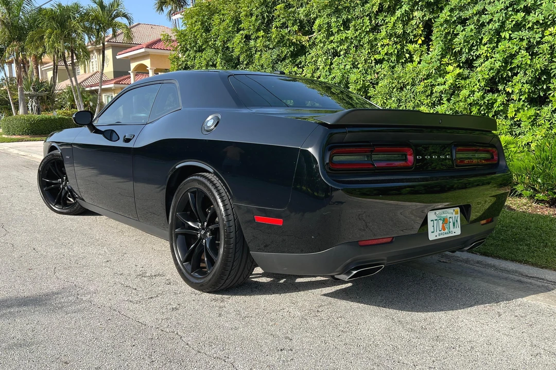 2018 Dodge Challenger 3rd Gen - Image 4 of 31