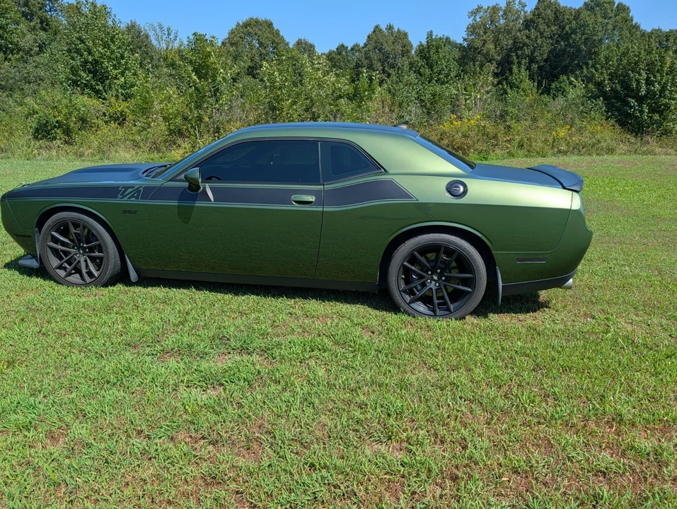 2018 Dodge Challenger SRT8 & 392 3rd Gen - Image 15 of 21