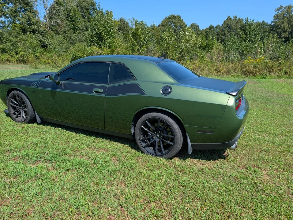 2018 Dodge Challenger SRT8 & 392 3rd Gen - Image 14 of 21