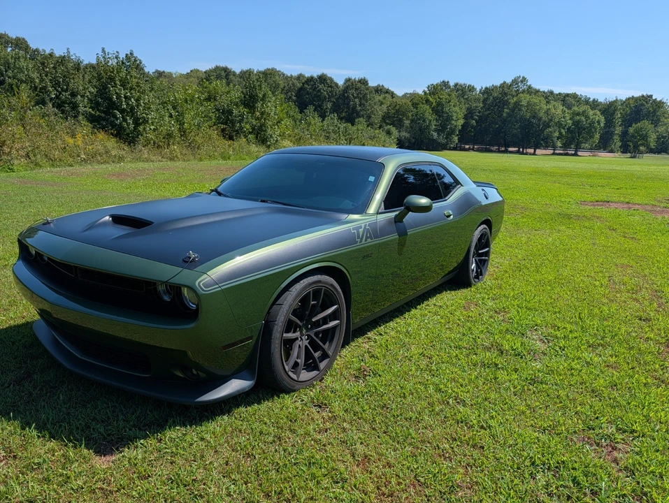 2018 Dodge Challenger SRT8 & 392 3rd Gen - Image 2 of 21