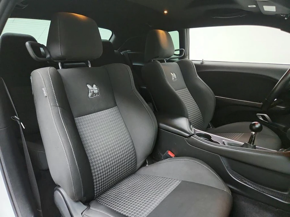 2018 Dodge Challenger SRT8 & 392 3rd Gen - Image 24 of 31