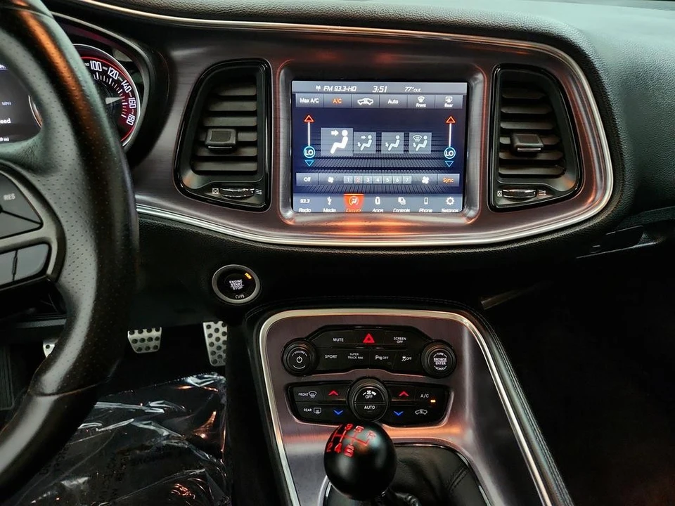 2018 Dodge Challenger SRT8 & 392 3rd Gen - Image 19 of 31