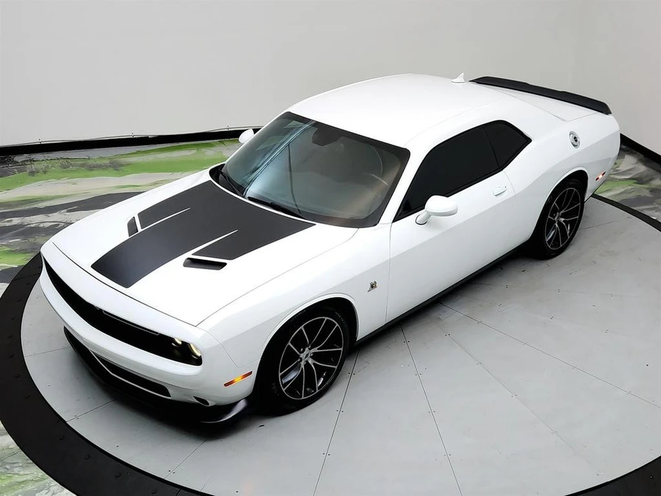 2018 Dodge Challenger SRT8 & 392 3rd Gen - Image 29 of 31