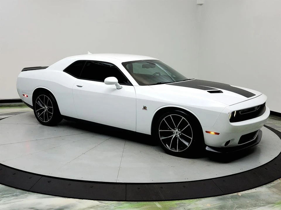 2018 Dodge Challenger SRT8 & 392 3rd Gen - Image 3 of 31