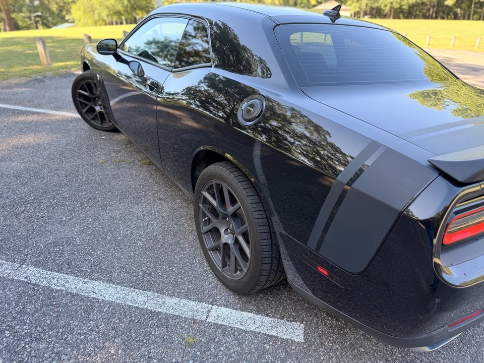 2018 Dodge Challenger SRT8 & 392 3rd Gen - Image 9 of 31