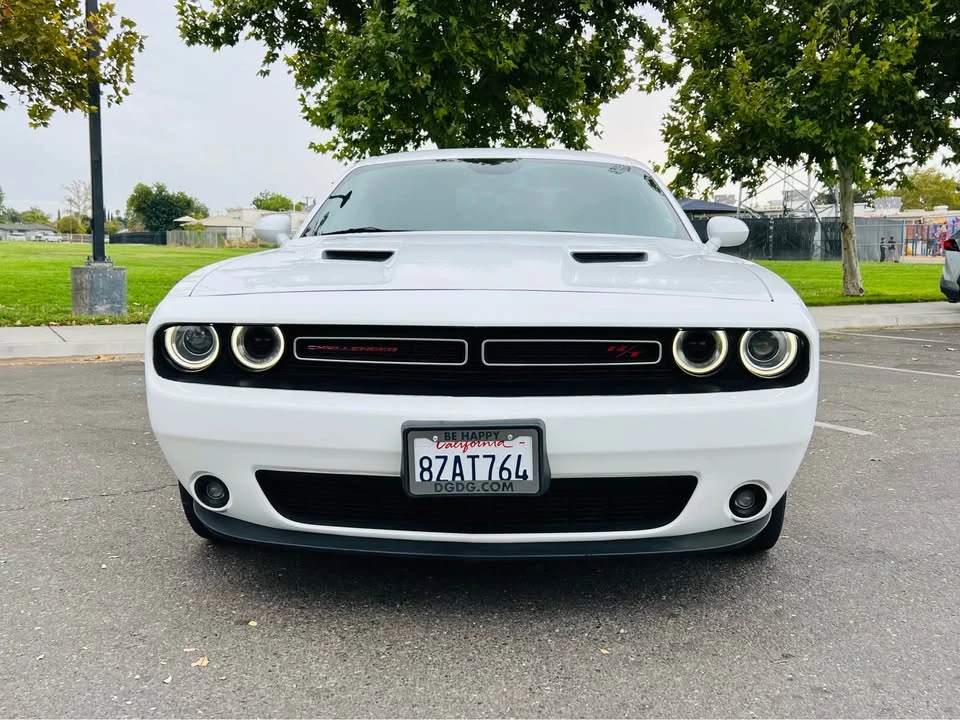 2018 Dodge Challenger 3rd Gen - Image 2 of 11