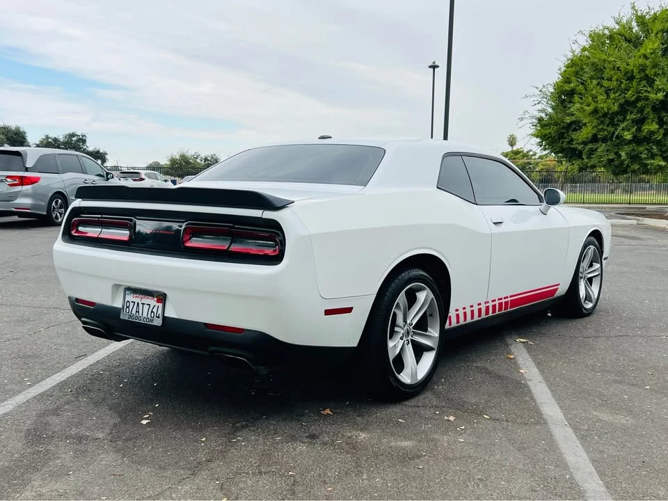 2018 Dodge Challenger 3rd Gen - Image 6 of 11