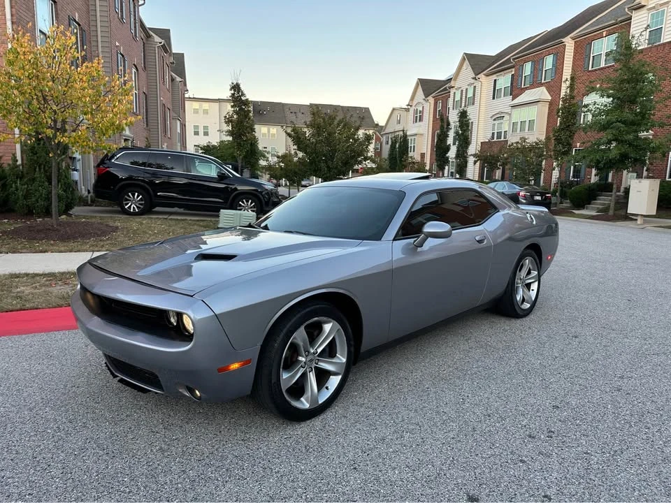 2018 Dodge Challenger 3rd Gen - Image 2 of 9