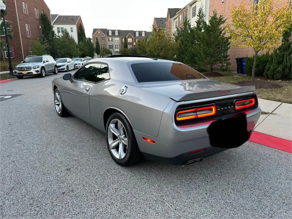 2018 Dodge Challenger 3rd Gen - Image 3 of 9