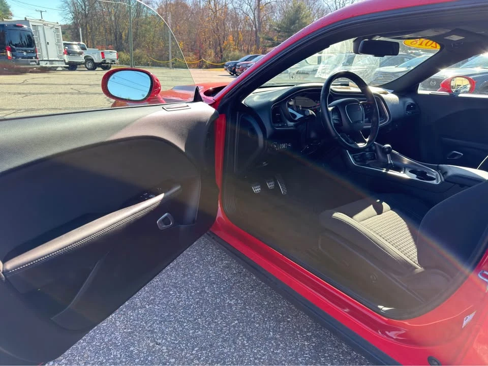 2018 Dodge Challenger 3rd Gen - Image 10 of 14