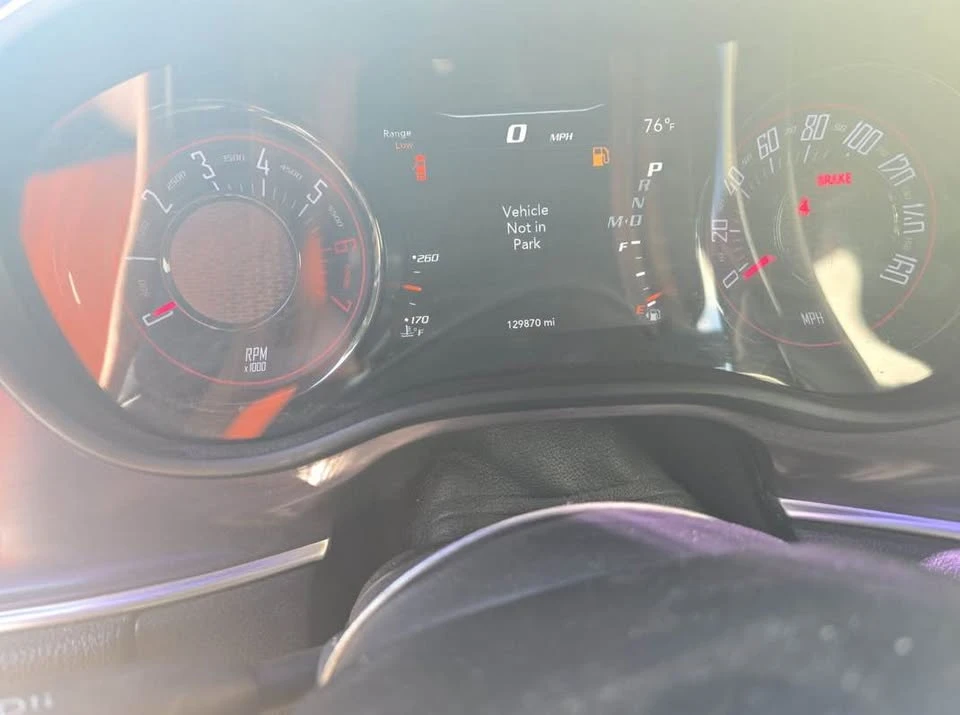 2018 Dodge Challenger 3rd Gen - Image 17 of 20