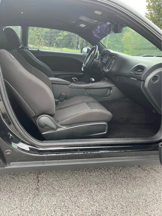 2018 Dodge Challenger 3rd Gen - Image 11 of 20
