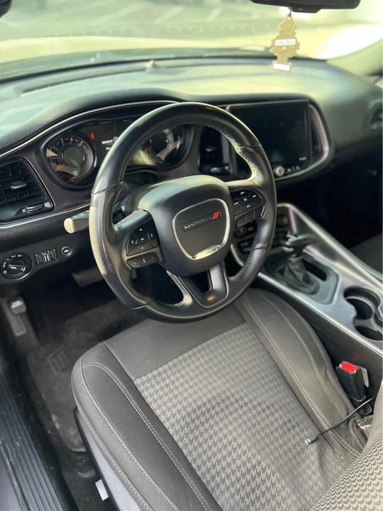 2018 Dodge Challenger 3rd Gen - Image 6 of 9