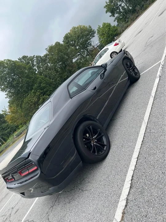 2018 Dodge Challenger 3rd Gen - Image 16 of 20