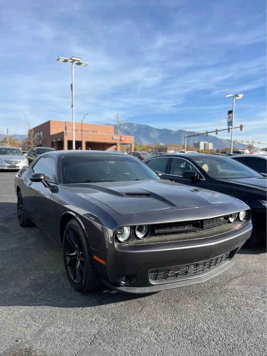2018 Dodge Challenger 3rd Gen - Image 3 of 9