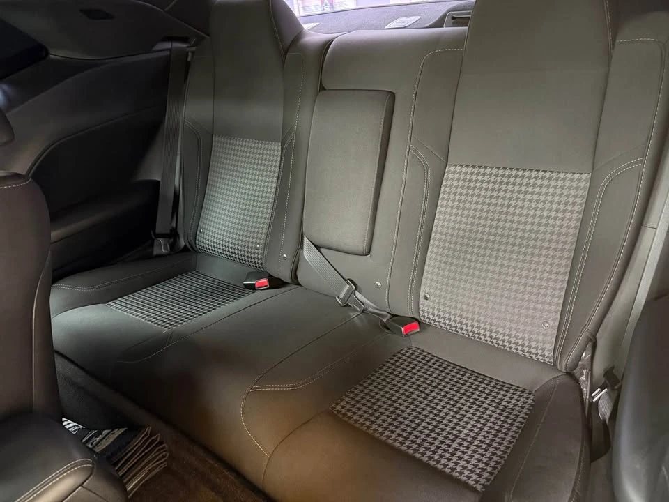 2018 Dodge Challenger 3rd Gen - Image 7 of 11